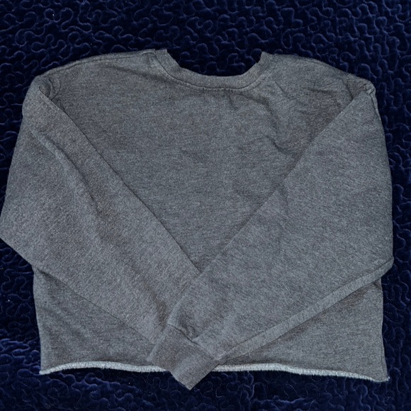 Forever 21 Cropped Shirt - Picture 2 of 3